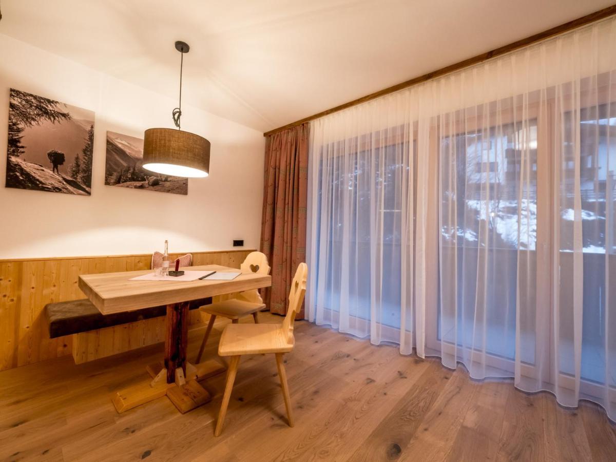 פינקנברג Almhittn - Luxus Appartements מראה חיצוני תמונה